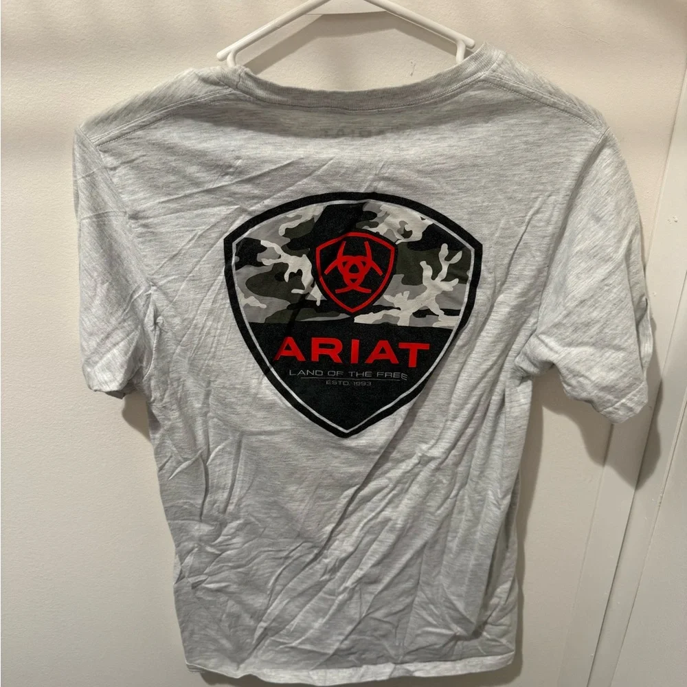 Ariat Men's Light Gray Short Sleeve Tee - Picture 2 of 3